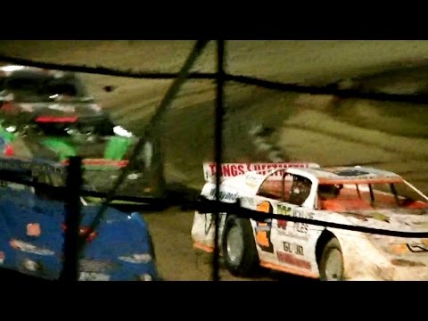 HEAT 8 2017 SUPER SEDAN GRAND PRIX, Tasmania, Australia.