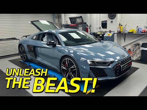 Unleashing the Beast: Audi R8 V10 Performance Facelift | Carbon Fibre Upgrades Revealed