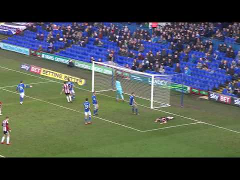 Ipswich 0-0 Blades - match action