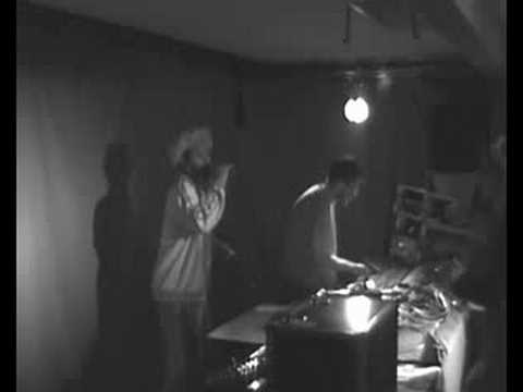 01/06/07 -  WEEDING DUB  Feat. MC HUMBLE I