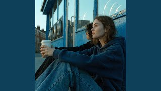Elysia Vale - Topic