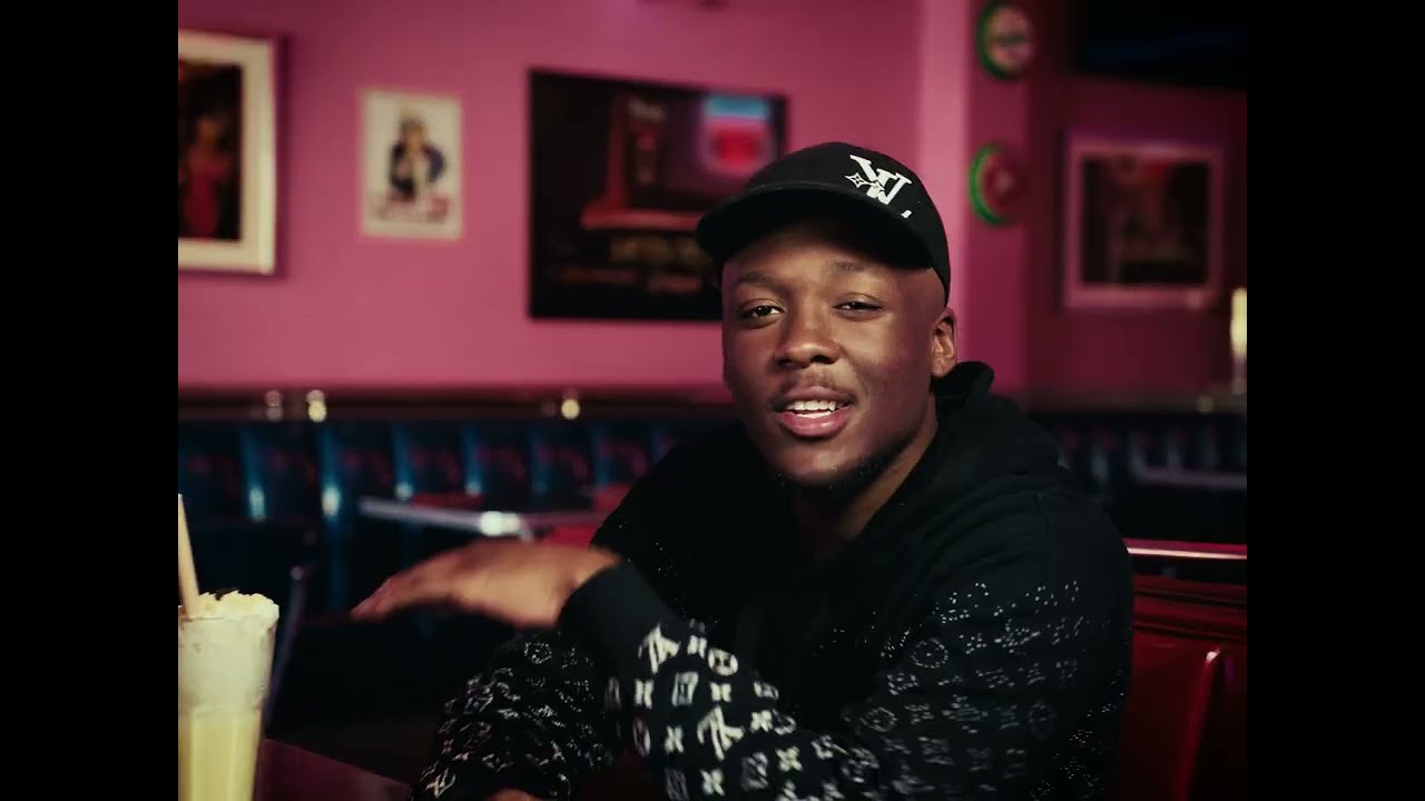  mit dem Titel 'A Deux' / Video ((jetzt ansehen))