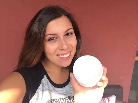 La decolorazione cosmetico per la persona Se le lentiggini scompaiono con età