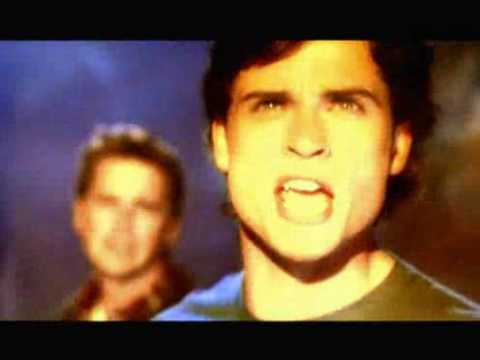 afbeelding Smallville Season 3 DVD Trailer