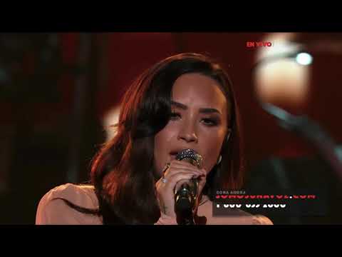 Demi Lovato - Hallelujah (Live at SOMOS Live!) - October 14