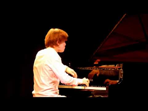 Melvil Chapoutot piano  14 ans concert : Mozart Copland Prokofiev Chopin