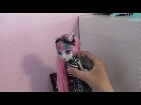 Monster High Rochelle Goyle Review