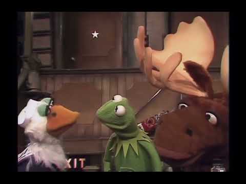 The Muppet Show - 220: Petula Clark - Backstage #3 (1978)