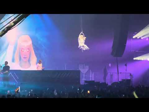 Offer Nissim Feat. Nikka - Never See Me Again (Live Show)