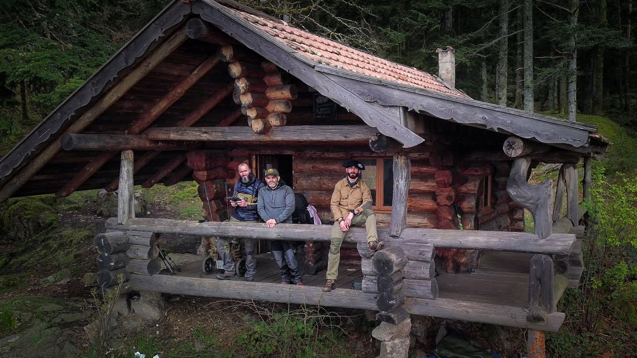 VOSGES, 4 jours de marche entre potes, nuits en cabanes non gardées