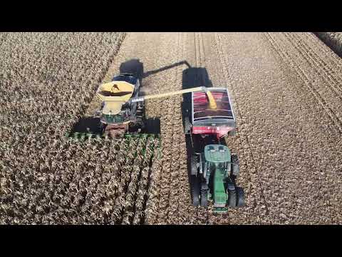 Battage de Maïs - Corn harvesting / 2022-10-30 pt.2