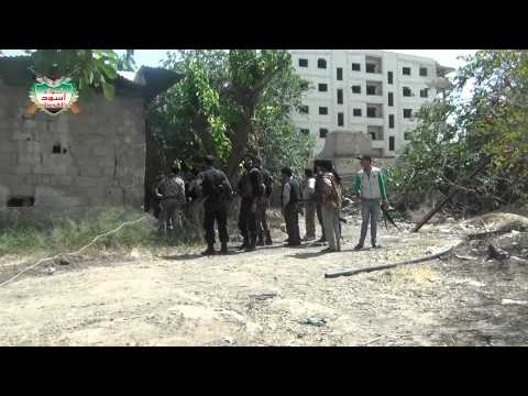 تجهيز مدافع الهاون من قبل لواء أسود الغوطة لإستهداف مواقع قوات النظام في مدينة دمشق