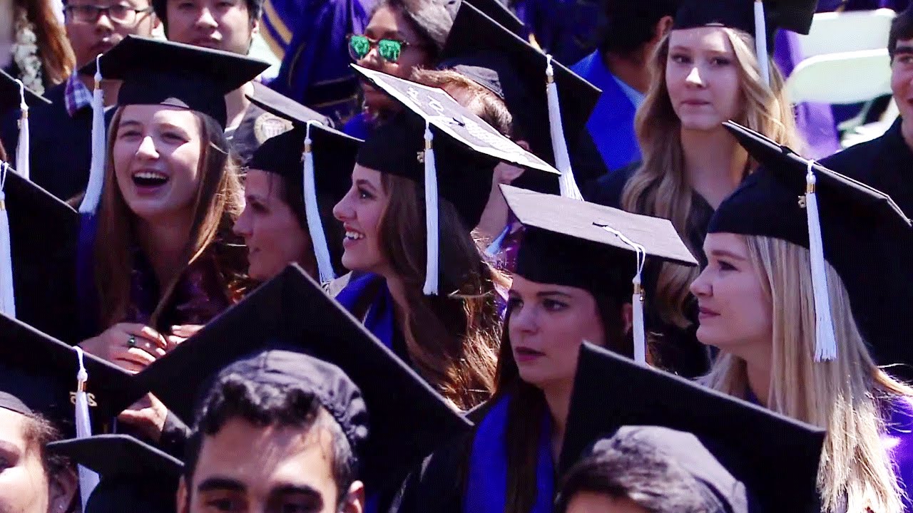 Archive: 2015 University of Washington Commencement
