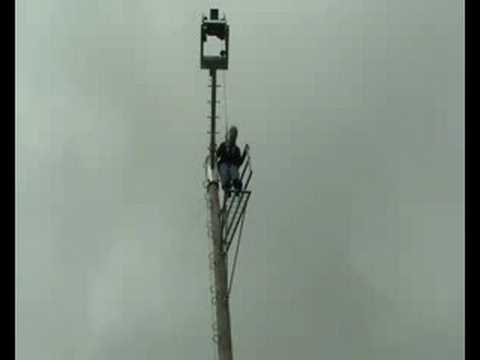 Emma Smith jumps the Jedforest pole!