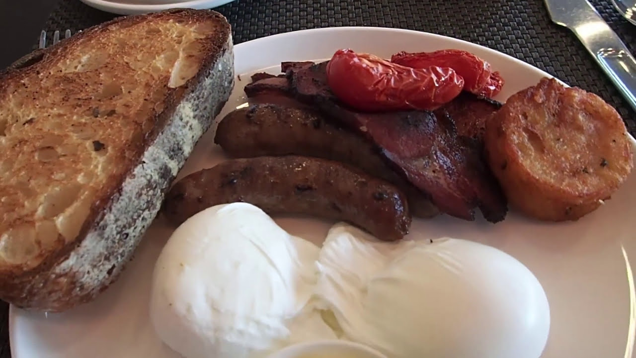 Qantas Airways Chairman's Lounge thumbnail