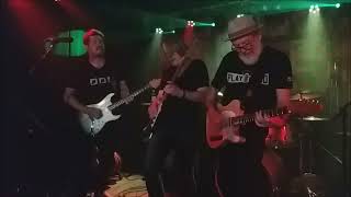 That Pedal Show band with Andy Timmons - playing l
