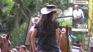 preview picture of video 'horse riding Cordoba. tourism Quindio Colombia,beautiful landscapes and women 10.m2ts'