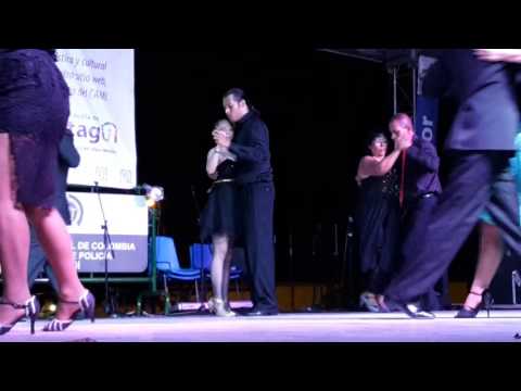 Por vos yo me rompo todo - Francisco Canaro