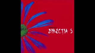 Music video thumbnail preview for direcția 5 - Voi pluti \u0026 Te voi aștepta (2000) by Direcția 5