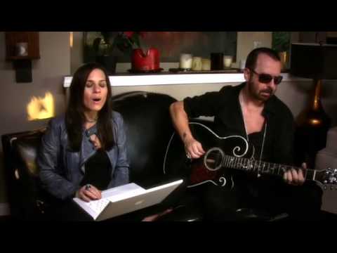 Kara DioGuardi & Dave Stewart - Nobody Sees