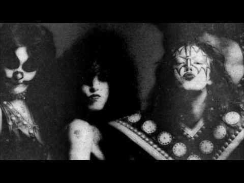 KISS - Strange Ways (Subtitulado al Español)