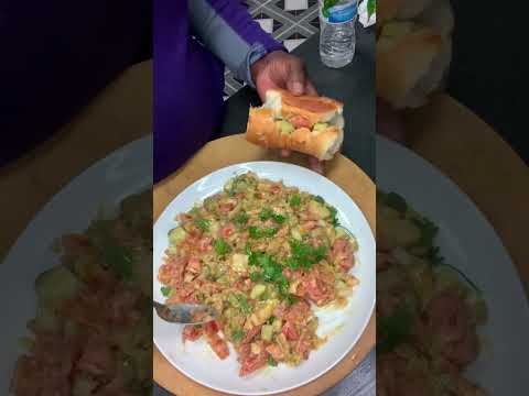 South Sudanese salad🥗🥬🥒🥕🍅with peanut butter|| African cuisine 🧑🏽🍳