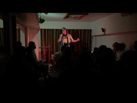 Stand-Up Clip 8