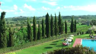 preview picture of video 'Apartments and rooms for Rent Agriturismo Fattoria Rozzalupi Cerreto Guidi Tuscany Italy'