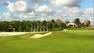 preview picture of video 'El Camaleón Mayakoba Hole 15'