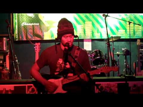 RightMind(215) performs "Time" LIVE at Champions Billiards in VA
