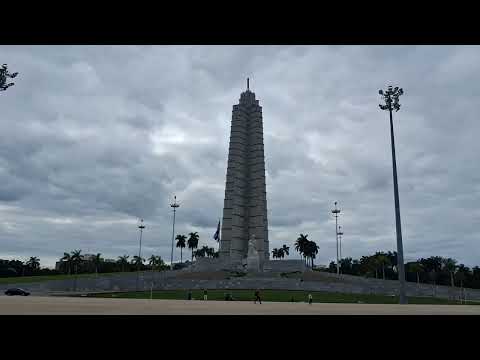 Cuba, monumento a Josè Martin alla plaza de revolucion