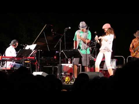 THROUGH THE DAY (Antonio Faraò - Simona Bencini - Dynamite MC)