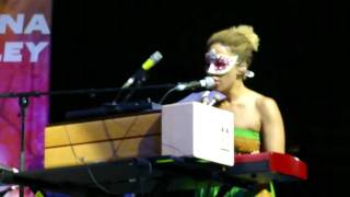 Martina Topley-Bird - Valentine - Sofia 2010