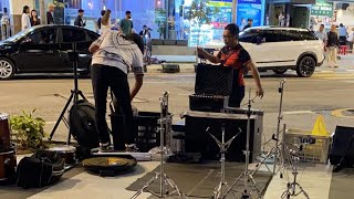 Download lagu 14.12.2025 strim langsung! Gentleman Busker mp3 Download lagu 14.12.2025 strim langsung! Gentleman Busker mp3