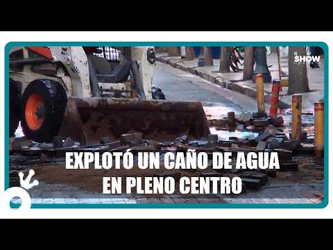 Caos en el centro: explota un caño maestro y complica el tránsito en Córdoba
