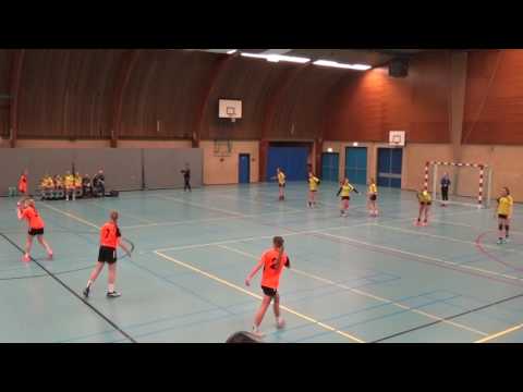 Handbal Combinatie '64 C1 thuis tegen SVBO C1. 1e helft.