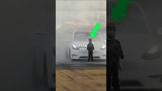 O Piloto Automatico do TESLA fez algo TERRIVEL!!!
