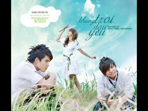 Thể hiện bởi Phương Vy