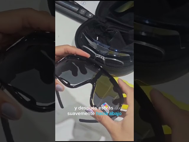 Vídeo relacionado con BOZEVON Punk Gafas de sol Redondas - Gafas de sol Retro Clásicas de Ciclismo de Metal Para Mujeres y Hombres Negro-Rojo