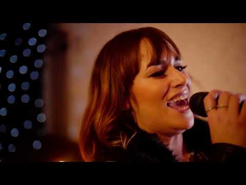 Somerset Party Band Anthems - AliveNetwork.com