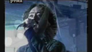 HEAVEN KNOWS by RISE AGAINST music video by the RISE AGAINST FREAK