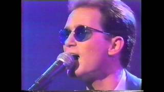 Steel Strings- Marshall Crenshaw, Graham Maby, and Robert Crenshaw