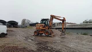 Case WX95 with 4 excavator buckets and forks Mobilbagger kaufen - Bild 4 | Machineryline AT Case WX95 with 4 excavator buckets and forks Mobilbagger | Bild 4 - Machineryline