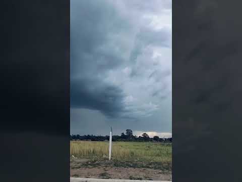 ⛈️⚠️ Así ingresaba la tormenta esta tarde a Villa Mercedes, San Luis.🎥 Créditos al autor.03/02/26