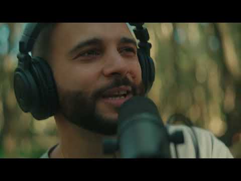 Look At Her Go (Acoustic Live Version)  - Dom Diaz