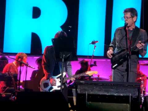 Gorillaz - Some Kind of Nature (feat. Lou Reed - LIVE at MSG)