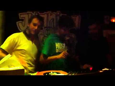 Black Diamonds  VS. Scorchin' Dynamite @Juanita Club (València) 04/07/14