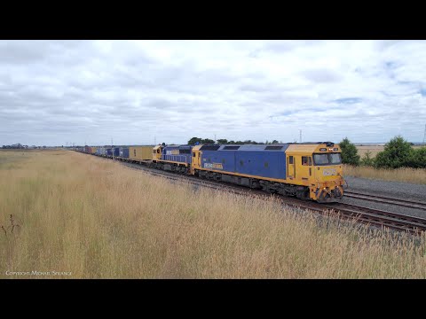 7902V Container Train From Mildura With G525 & XR557 (20/1/2023) - PoathTV Australian Railways