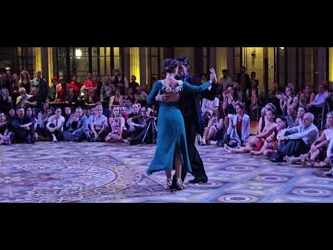 Julián Sanchez y Bruna Estellita. Tango Bardo  -Loca. FI Tango 2025, Porto, Portugal.  - 4/4