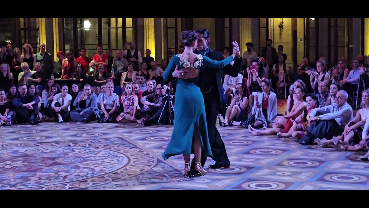 Julián Sanchez y Bruna Estellita. Tango Bardo  -Loca. FI Tango 2025, Porto, Portugal.  - 4/4